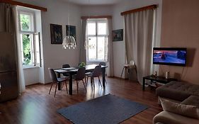 Anna Apartman